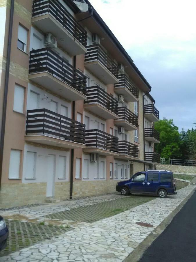 Apartman Jevtic 1 Gornja Toplica المظهر الخارجي الصورة